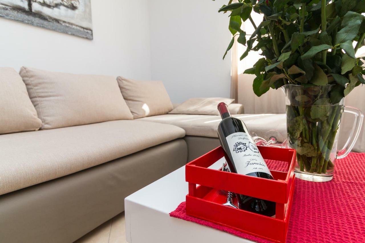 Apartment Jurasin Kaštela Zewnętrze zdjęcie