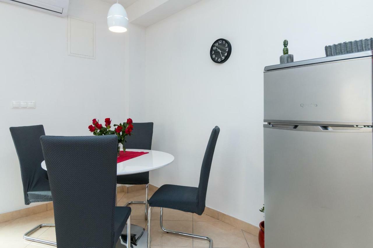 Apartment Jurasin Kaštela Zewnętrze zdjęcie