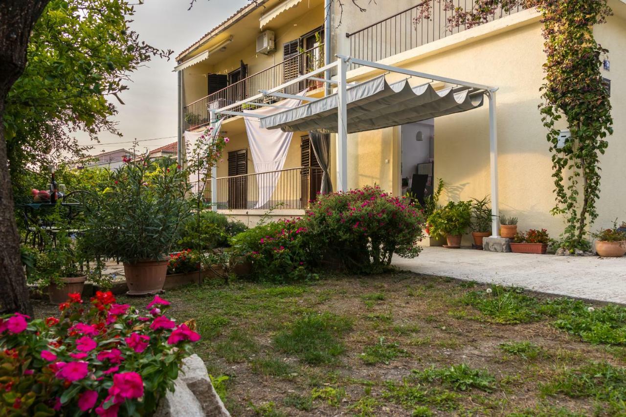 Apartment Jurasin Kaštela Zewnętrze zdjęcie